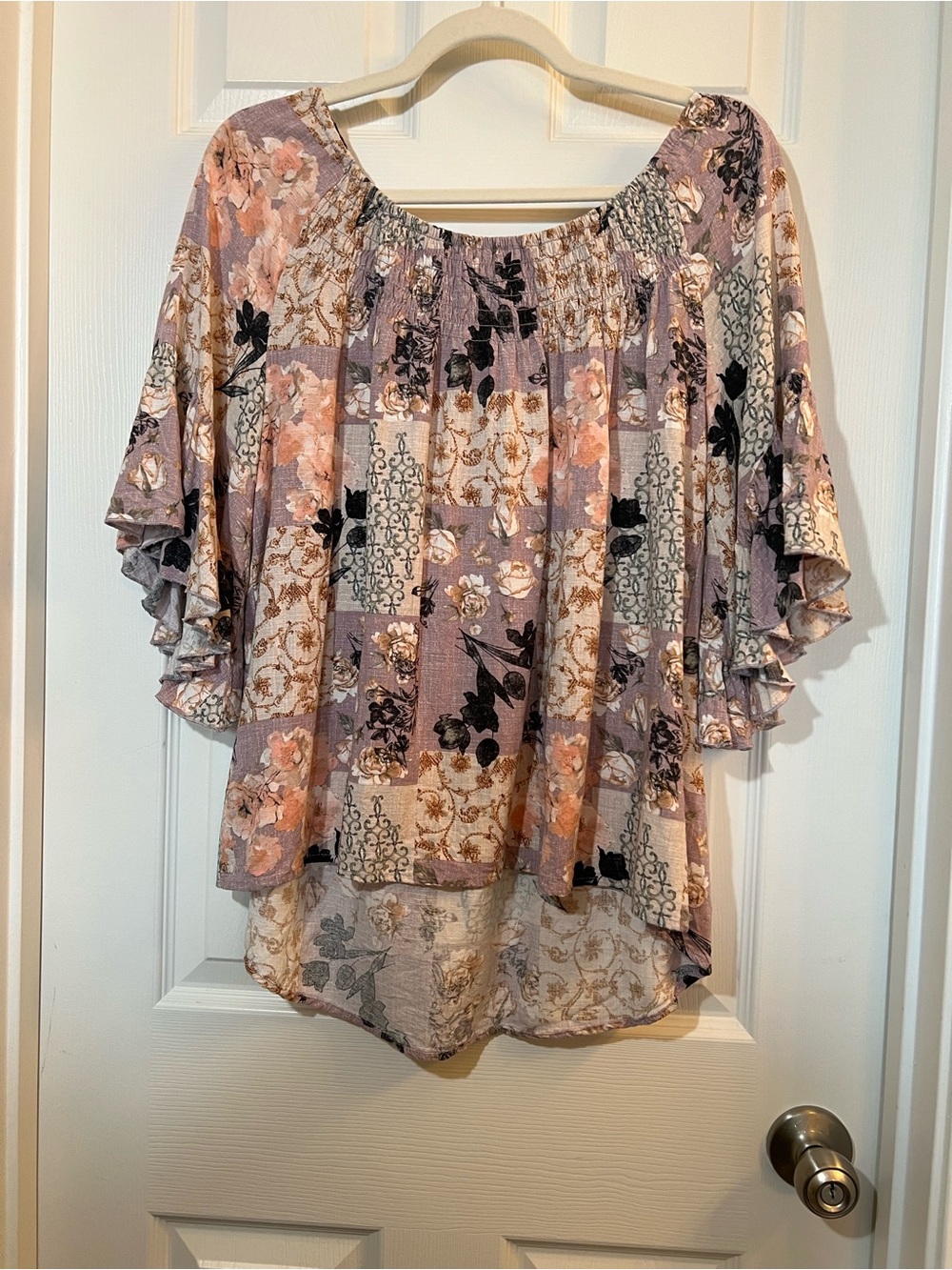 🦋 Cato Lavender and Pink Floral Smocked Off-Shoulder Blouse size large
